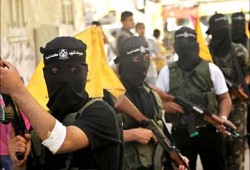 تجدد الاشتباكات في غزة و"الأقصى" تقصف الصهاينة