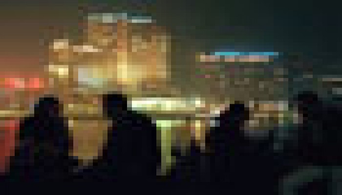 خطوات الشيطان بداية التعاسة