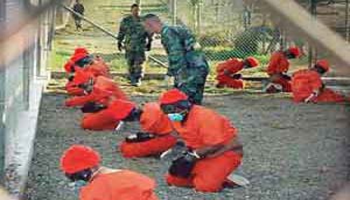 واشنطن ترفض مطالب بريطانية بإغلاق معتقل جوانتانامو