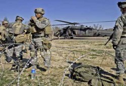 اتجاه لخفض قوات الاحتلال بالعراق وسط تقدم سياسي برغم العنف