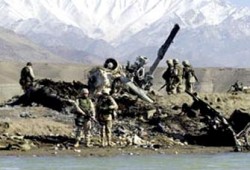 مقتل 10 بتحطم مروحية أمريكية بأفغانستان وطالبان تتبنى العملية