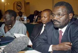 تمديد مهلة الوساطة بشأن دارفور وإجراء انتخابات رئاسية بتشاد