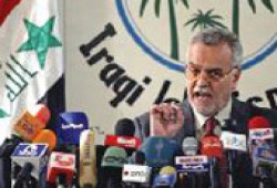 غياب أفق الانفراج السياسي بالعراق واشتباكات أمريكية مع المقاومة