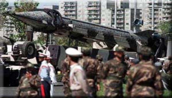 إيران تجهز ترسانتها وتتهم مجلس الأمن بتعقيد ملفها النووي