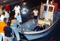 مقتل 75 سائحًا في غرق سفينة سياحية قبالة البحرين