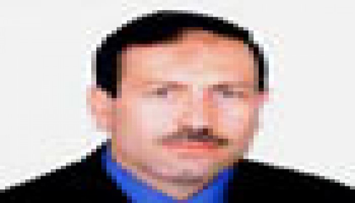 نشاط مكثف لحمدي إسماعيل في الدائرة الثانية بالإسماعيلية