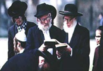 قانون معاداة السامية صناعة صهيونية