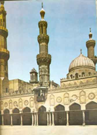 مآذن المساجد.. لوحات فنية