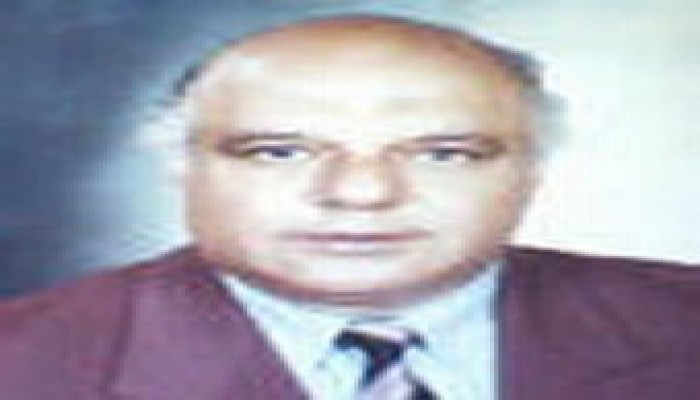 د. إبراهيم عوض يكتب: الرافعي كان  يتهم طه حسين في دينه (1)