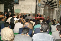 المرشد العام يحضر حفل زواج ابنة خيرت الشاطر