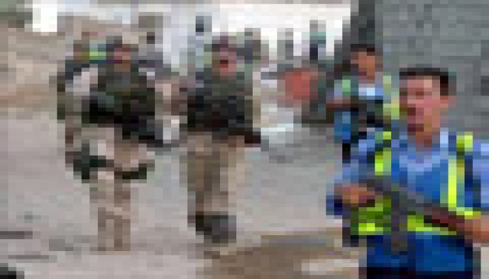 أمريكا تشن أكبر هجوم جوي وبري في العراق منذ الاحتلال