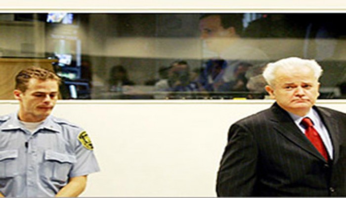 وفاة السفاح سلوبودان ميلوسيفيتش في سجنه