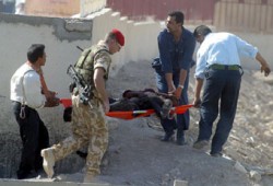 العثور على جثة رهينة أمريكي بالعراق واستمرار الأزمة حول الحكومة