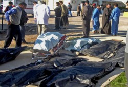 هجوم على مسجدين للسنة واستئناف محاكمة صدام اليوم