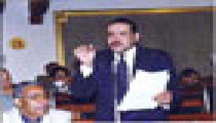 عزب مصطفى يُنظم قافلةً طبيةً ومؤتمرًا عن الأنفلونزا