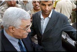 تعزيز صلاحيات عباس واعتراضات من حماس