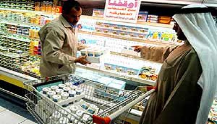 أزمة الصور وفوز حماس وملف إيران الأهم بالصحف