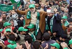 حماس تصف قرار العدو بشأن مرشحيها بالسافر