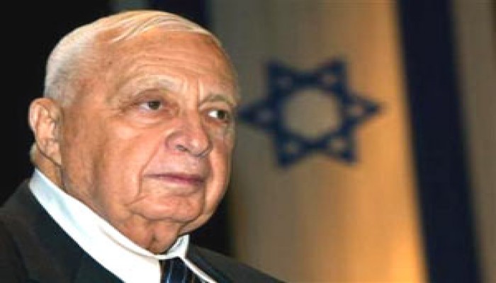 حماس: العالم سيكون أفضل بدون الطاغية شارون