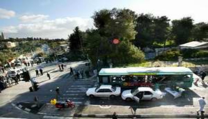 مقتل وإصابة 67 صهيوينًّا في عملية استشهادية