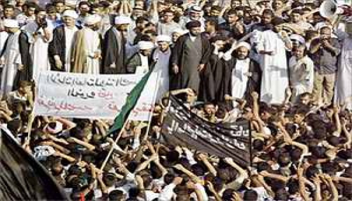 تظاهرة شيعية في بغداد واستمرار أعمال المقاومة