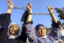 "شارون" يساوم على معتقلي (حماس) و(الجهاد)