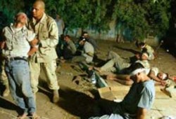 هجوم ضد الأمريكيين ومحكمة لجرائم الحرب بالعراق