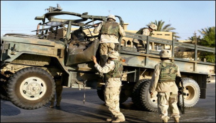 مقتل أمريكي و"رامسفيلد" يتوقع صيفًا صعبًا بالعراق