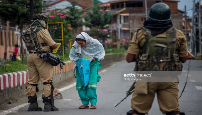 أجندة هندوسية متطرفة.. 4 ملايين مسلم هندي في معسكرات اعتقال