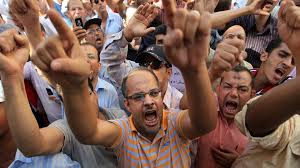 كارثة.. ننشر تفاصيل خطة العسكر لتسريح مليون موظف العام المقبل