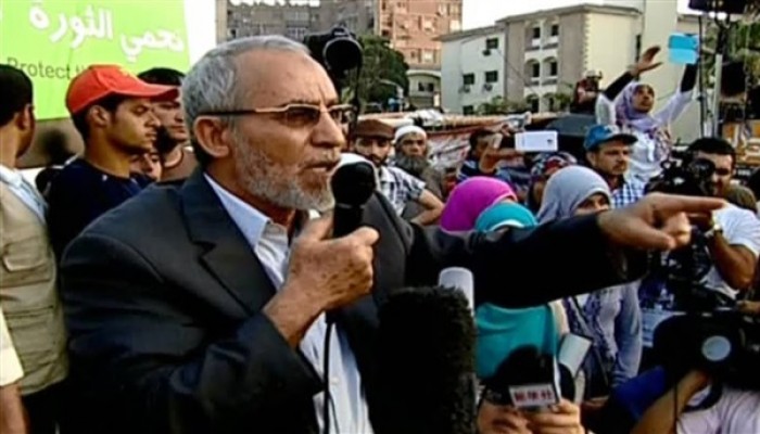 "الإخوان والعنف".. شبهة يفنّدها الشيخ العلامة يوسف القرضاوي (2- 2)