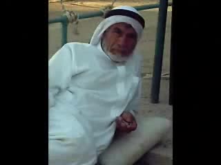 مأساة العالقين على معبر رفح