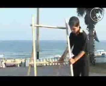 بعنينا يا قدس بتكبر