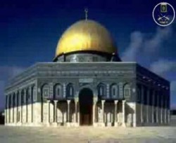 القدس تنادينا