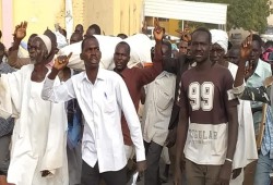 الجثامين أمام منازل المسئولين.. أحدث طرق الاحتجاجات السودانية