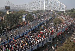 الشرطة تمنع التجمعات بنيودلهي والمحكمة العليا ترفض وقف قانون الجنسية