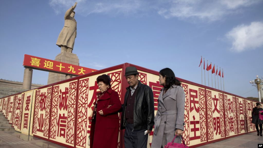 بعد اغتصاب النساء.. السلطات الصينية تتدخل في "تصميم منازل" الإيجور