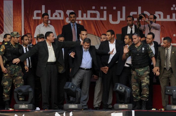 أسرة الرئيس الشهيد: الثورة لم تمت ولا يزال حراكها في صدور الجماهير