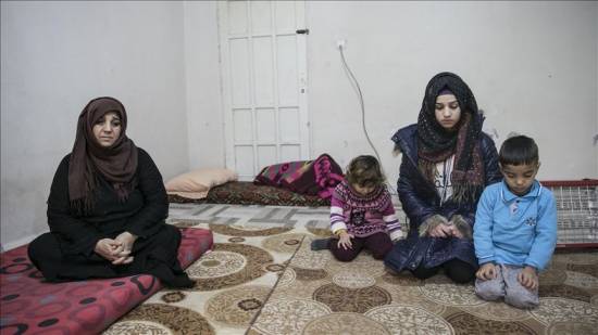 خنساء سوريا.. قتل النظام 27 من ذويها