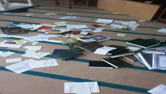 تونس.. محاولة اغتيال إمام مسجد بعد الاعتداء على كتاب الله