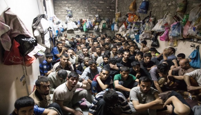 "الأورومتوسطي" يدعو لإطلاق سراح معتقلي الرأي في العالم العربي