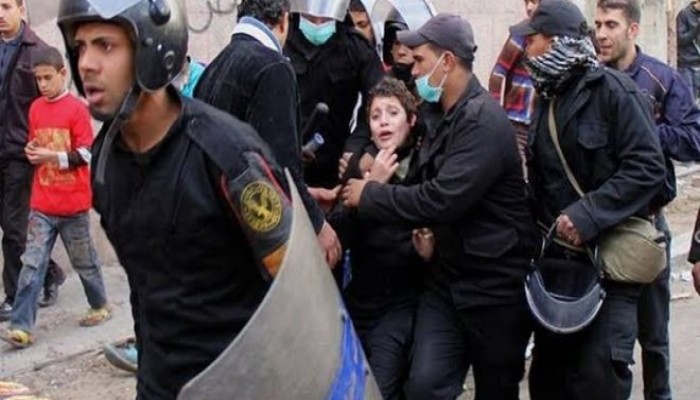 تقرير حقوقي: سلطات الانقلاب اعتقلت أطفالا ومارست التعذيب ضدهم