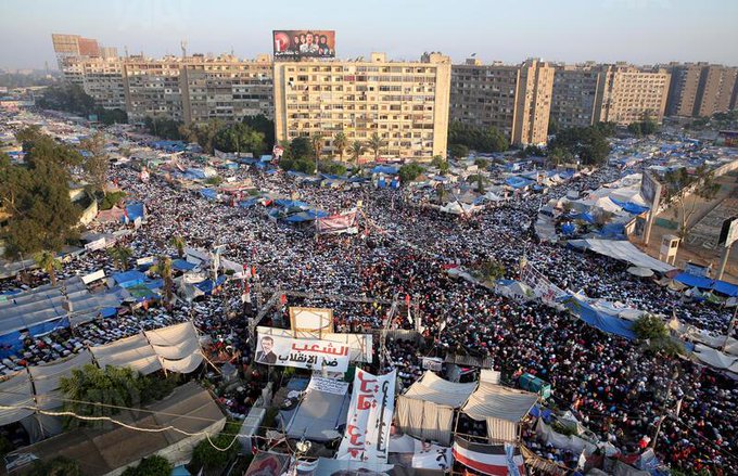 حتى لا ننسى.. من ذكريات عيد الفطر بميدان رابعة (فيديو)