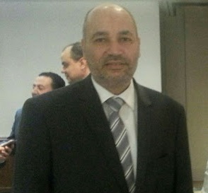 القاضي "الورداني" يكشف: تهمة التحقيق مع "دومة" بعهد الرئيس مرسي أحالتني لـ"الصلاحية"