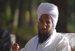 أكاديمي سوداني: العمل لاقتلاع حكومة اللصوص "واجب"