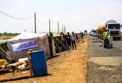 السيول تهدّم 111 منزلا باليمن.. وعشرات الأسر السودانية تفترش "الأسفلت"