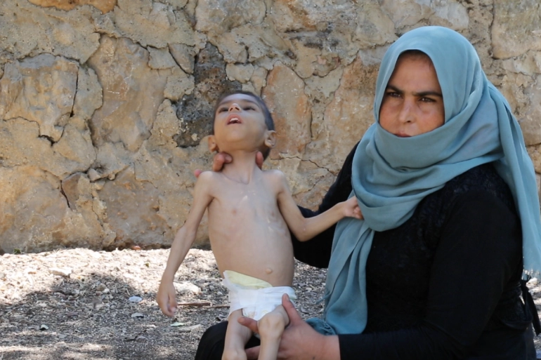 شبح الموت يلاحق النازحين في مخيمات الشمال السوري