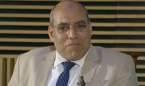 السديس لا يقدح من رأسه.. والشعوب تستفتي قلوبها