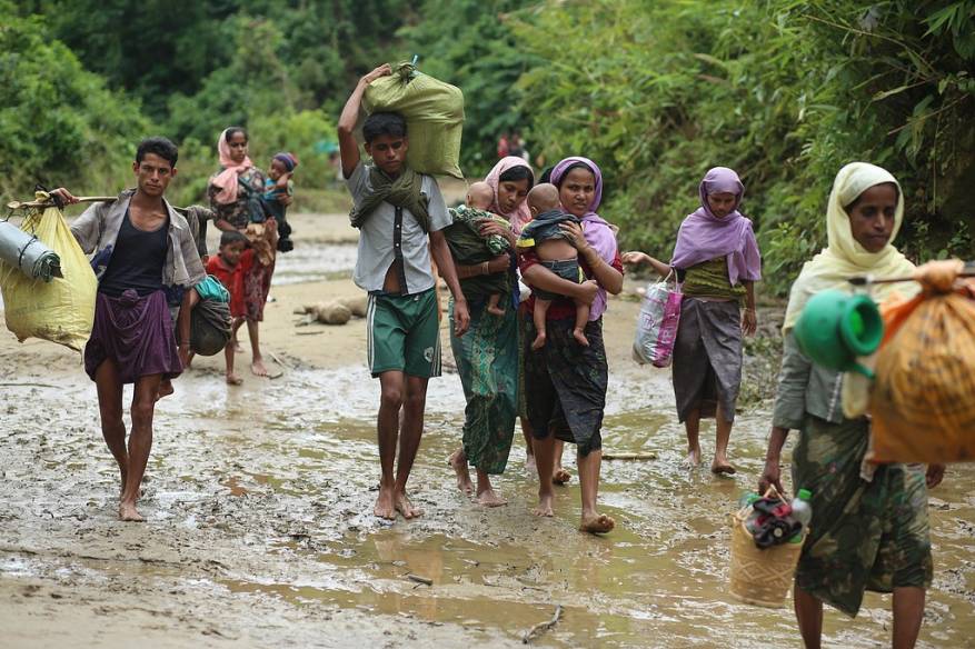 إندونسيا تطالب بحل المشكلات الإنسانية لمسلمي أراكان