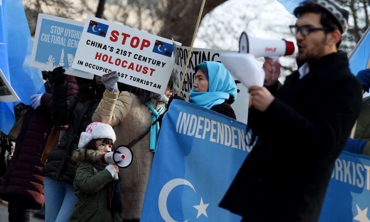 "بولتون": ترامب أقر الصين بمذابحها ضد المسلمين